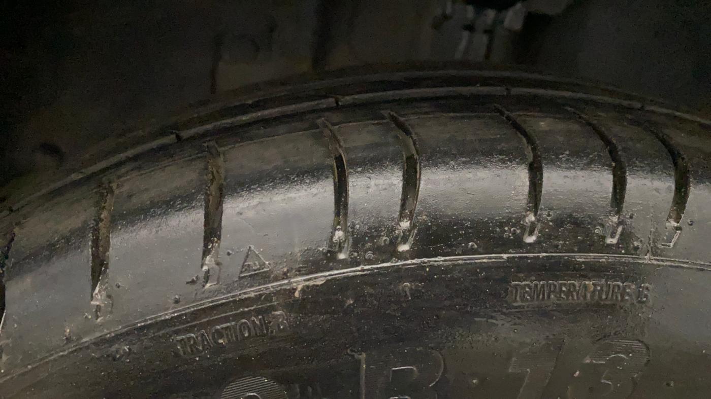 2018 Renault Kwid RXT 1.0 (O), Petrol, Manual, 72,816 km, Left Front Tyre Tread