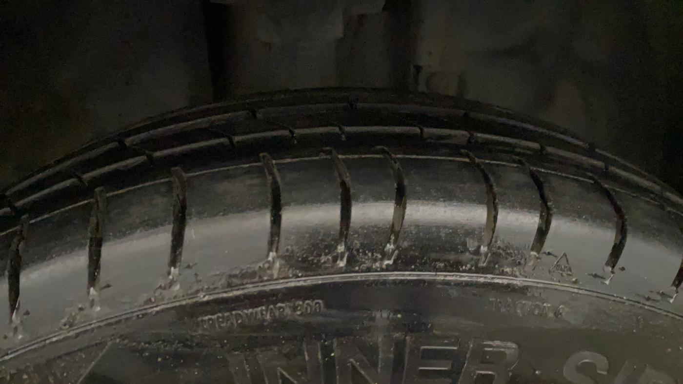 2018 Renault Kwid RXT 1.0 (O), Petrol, Manual, 72,816 km, Right Front Tyre Tread