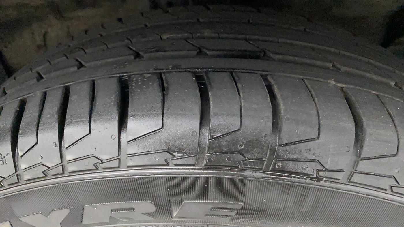 2022 KIA SELTOS GTX PLUS AT 1.5 DIESEL, Diesel, Automatic, 5,720 km, Right Front Tyre Tread