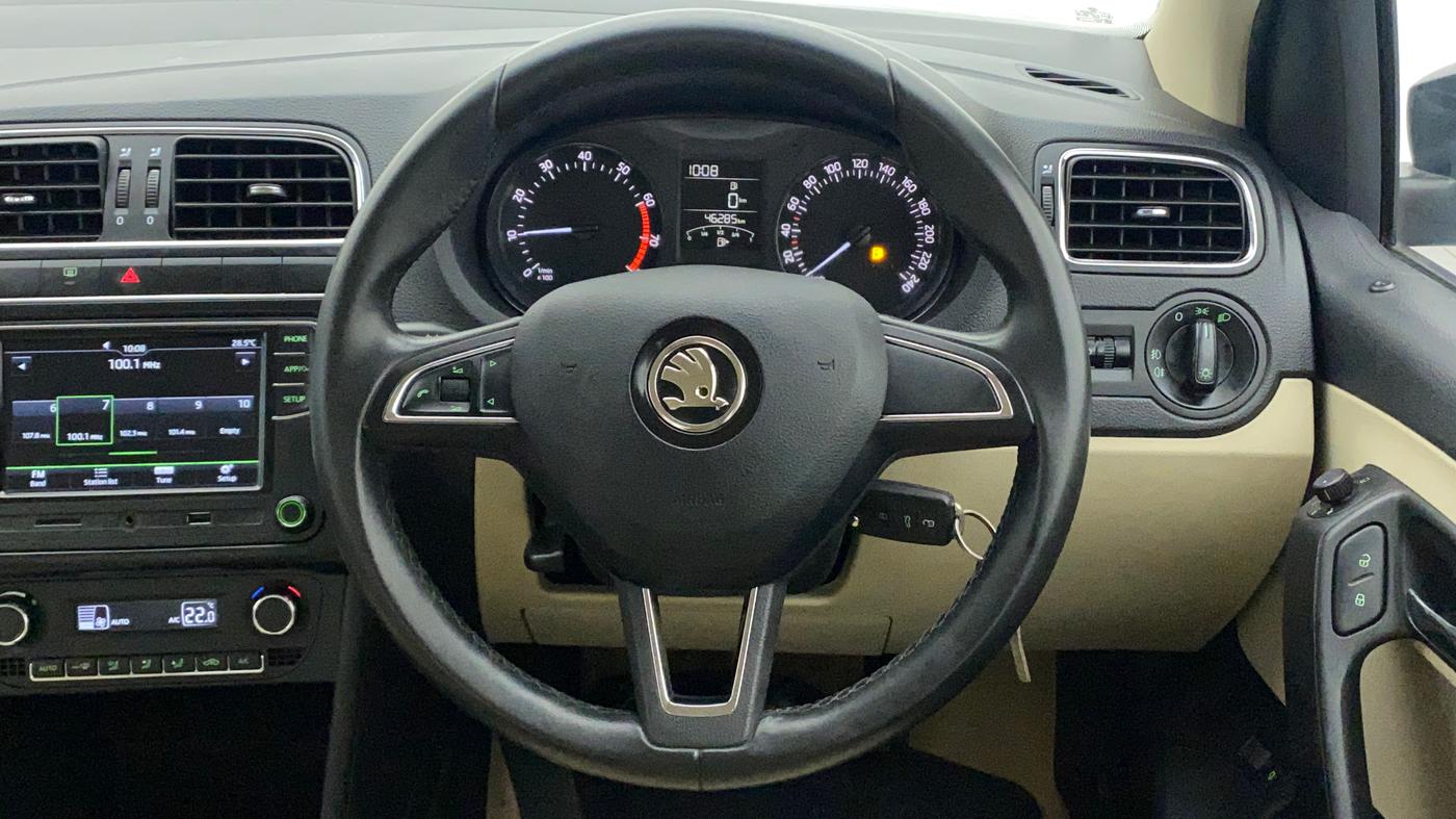 2020 Skoda Rapid AMBITION TSI, Petrol, Manual, 46,491 km, Steering Wheel Close Up