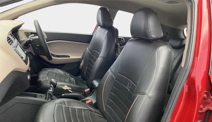 2016 Hyundai Elite i20 ASTA 1.4 CRDI (O), Diesel, Manual, 82,220 km, Right Side Front Door Cabin