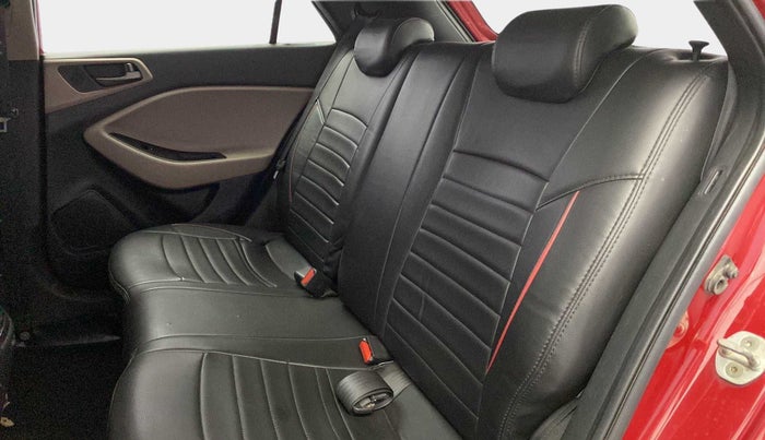 2016 Hyundai Elite i20 ASTA 1.4 CRDI (O), Diesel, Manual, 82,220 km, Right Side Rear Door Cabin