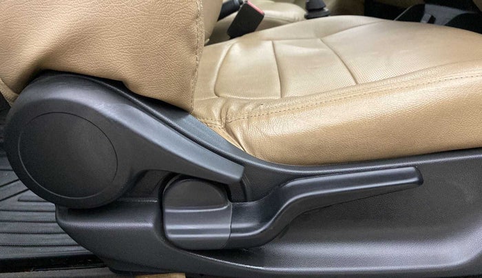 2019 Honda Amaze 1.2L I-VTEC S, Petrol, Manual, 47,429 km, Driver Side Adjustment Panel