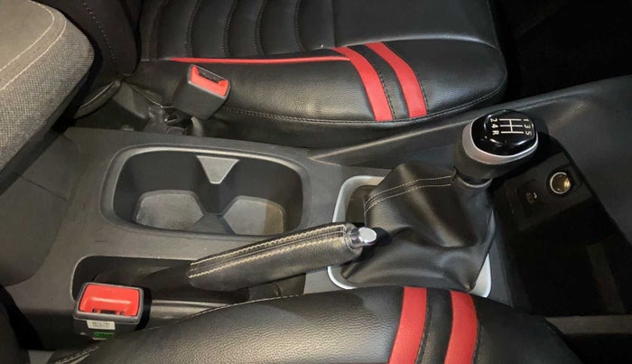 2021 Nissan MAGNITE XV PREMIUM TURBO, Petrol, Manual, 25,553 km, Gear Lever