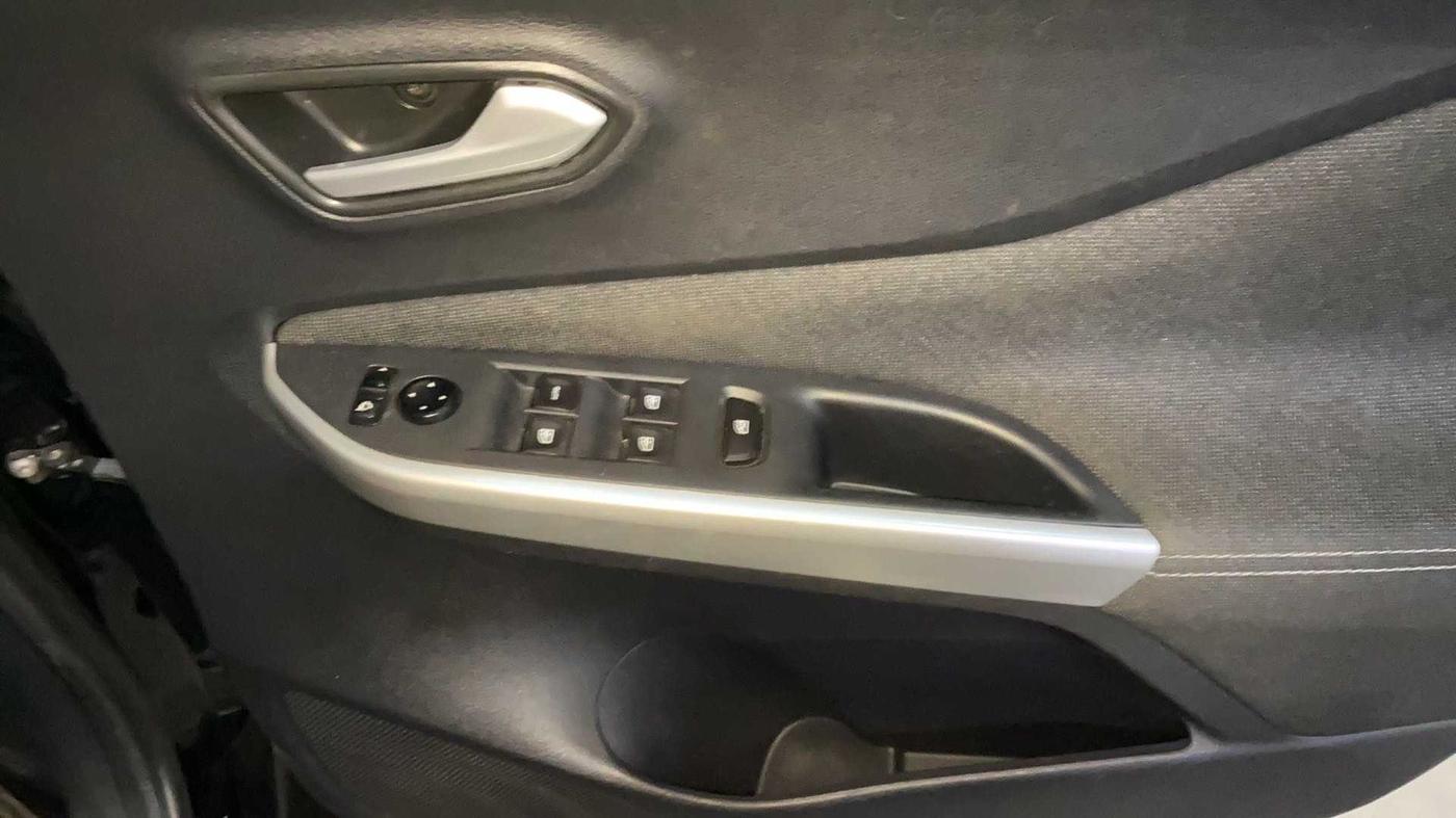 2021 Nissan MAGNITE XV PREMIUM TURBO, Petrol, Manual, 25,553 km, Driver Side Door Panels Control