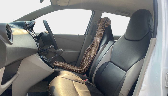 2015 Datsun Go T, Petrol, Manual, 1,05,938 km, Right Side Front Door Cabin