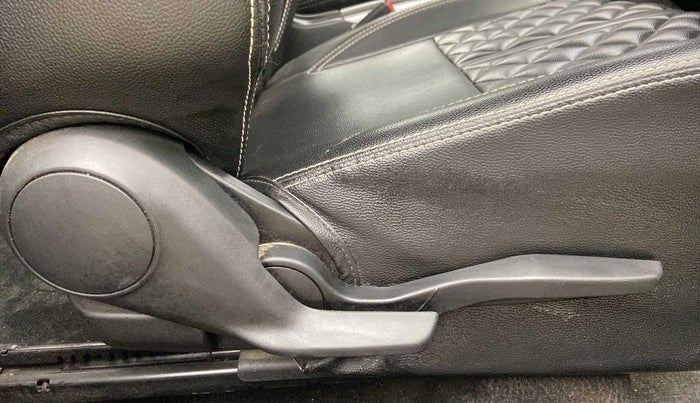 2021 Maruti Baleno ZETA CVT PETROL 1.2, Petrol, Automatic, 39,864 km, Driver Side Adjustment Panel