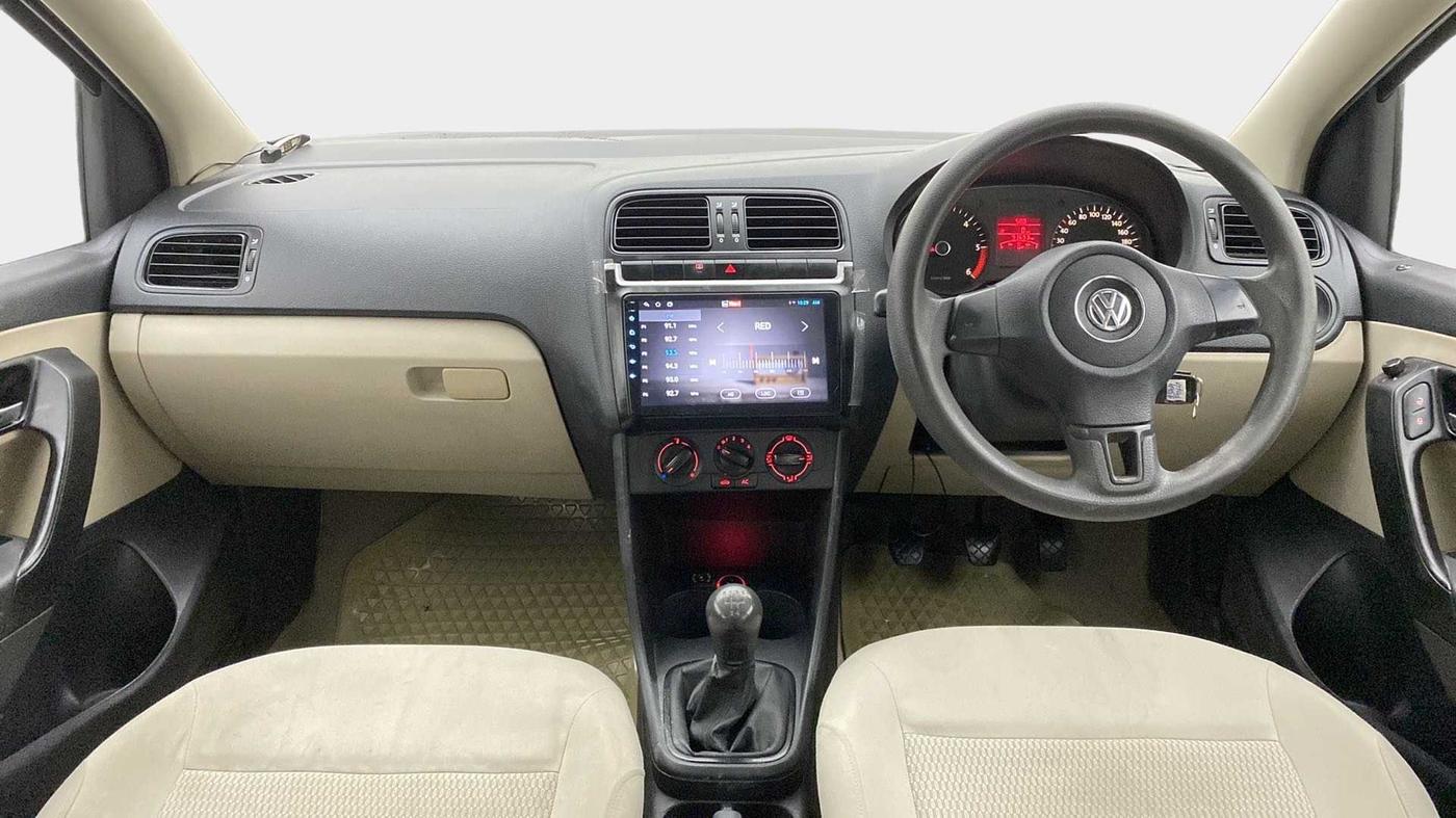 2012 Volkswagen Polo COMFORTLINE 1.2L, Diesel, Manual, 93,691 km, Dashboard
