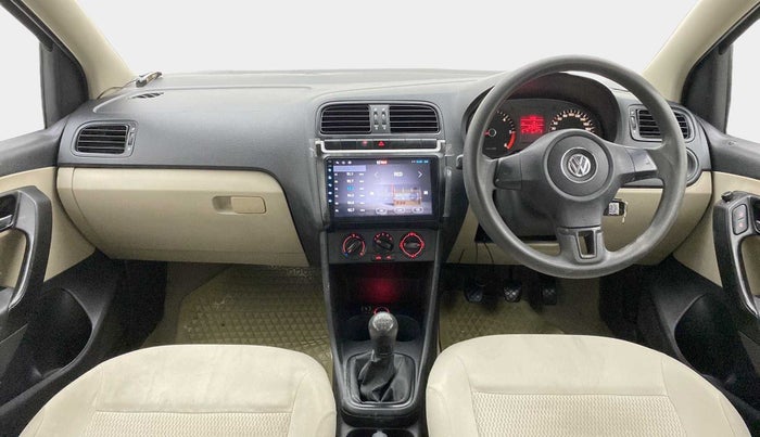 2012 Volkswagen Polo COMFORTLINE 1.2L, Diesel, Manual, 93,691 km, Dashboard