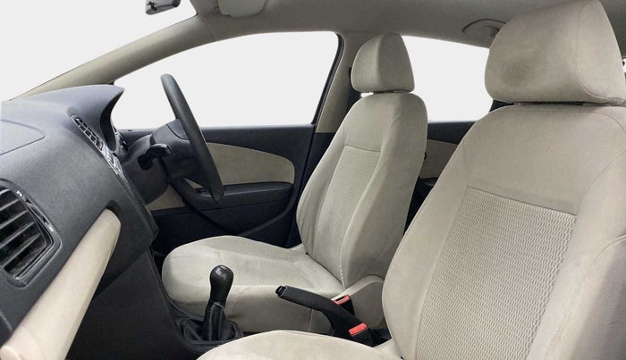 2012 Volkswagen Polo COMFORTLINE 1.2L, Diesel, Manual, 93,691 km, Right Side Front Door Cabin