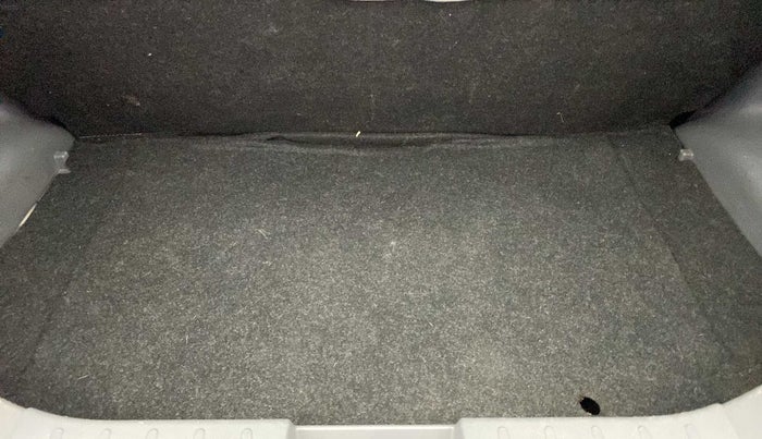 2015 Maruti Alto 800 LXI, Petrol, Manual, 38,338 km, Boot Inside