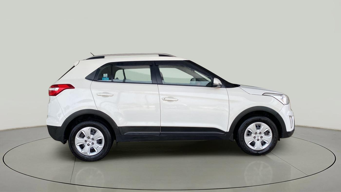 2017 Hyundai Creta E PLUS 1.6 PETROL, Petrol, Manual, 63,704 km, Right Side View