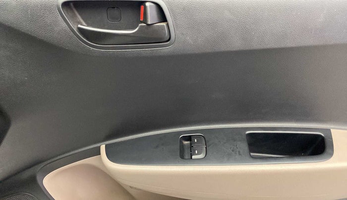 2019 Hyundai Grand i10 ERA 1.2 KAPPA VTVT, Petrol, Manual, 53,997 km, Driver Side Door Panels Control