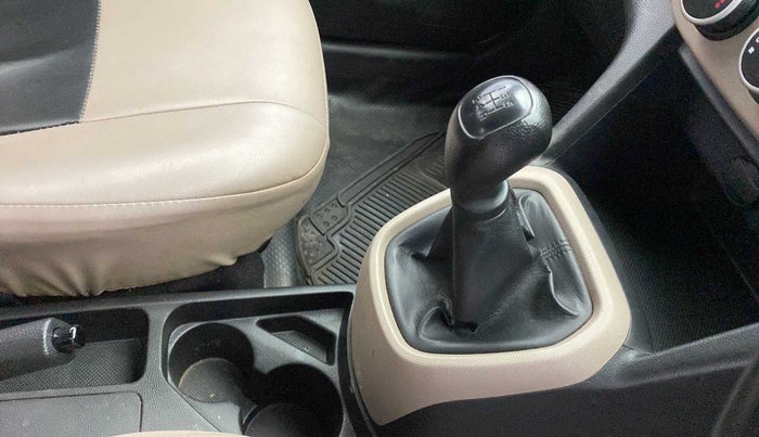 2019 Hyundai Grand i10 ERA 1.2 KAPPA VTVT, Petrol, Manual, 53,997 km, Gear Lever