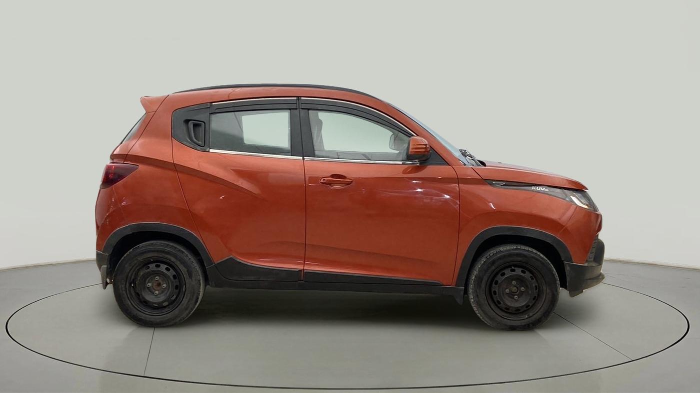 2016 Mahindra Kuv100 K6 5 STR, Petrol, Manual, 43,174 km, Right Side View