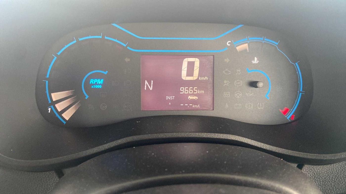 2021 Renault Kwid CLIMBER 1.0 AMT (O) DUAL TONE, Petrol, Automatic, 9,653 km, Odometer Image