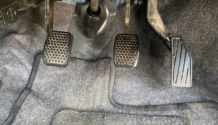 2017 Maruti Alto 800 VXI, Petrol, Manual, 34,970 km, Pedals
