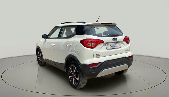 2020 Mahindra XUV300 W8 (O) 1.5 DIESEL AMT, Diesel, Automatic, 64,767 km, Left Back Diagonal