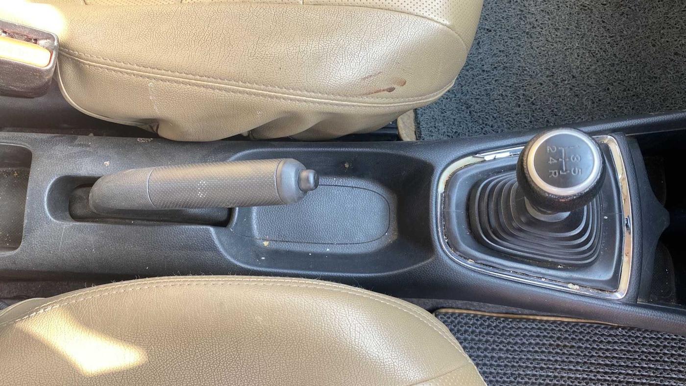 2019 Honda Amaze 1.2L I-VTEC VX, CNG, Manual, 41,843 km, Gear Lever
