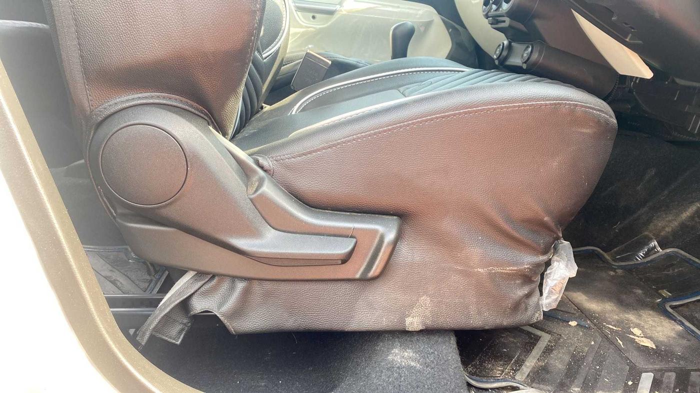 2023 Maruti IGNIS DELTA 1.2 AMT, Petrol, Automatic, 469 km, Driver Side Adjustment Panel