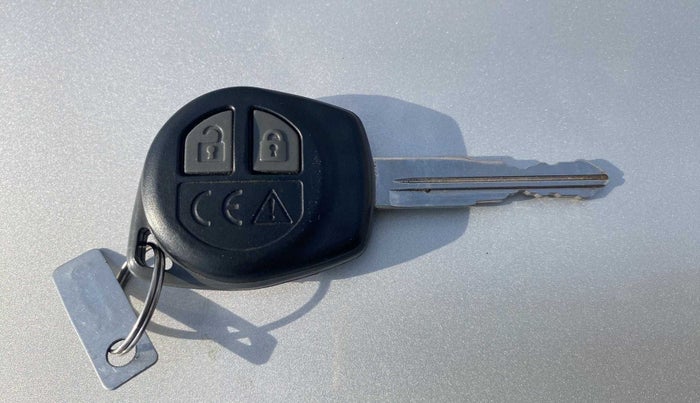 2023 Maruti IGNIS DELTA 1.2 AMT, Petrol, Automatic, 469 km, Key Close Up