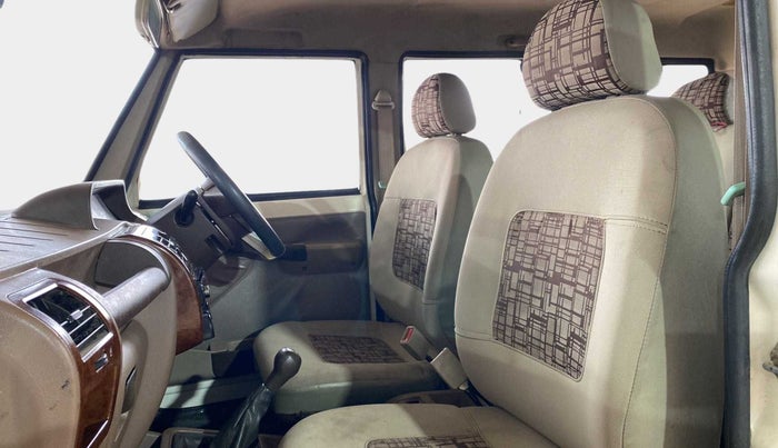 2012 Mahindra Bolero SLX BS IV, Diesel, Manual, 69,648 km, Right Side Front Door Cabin