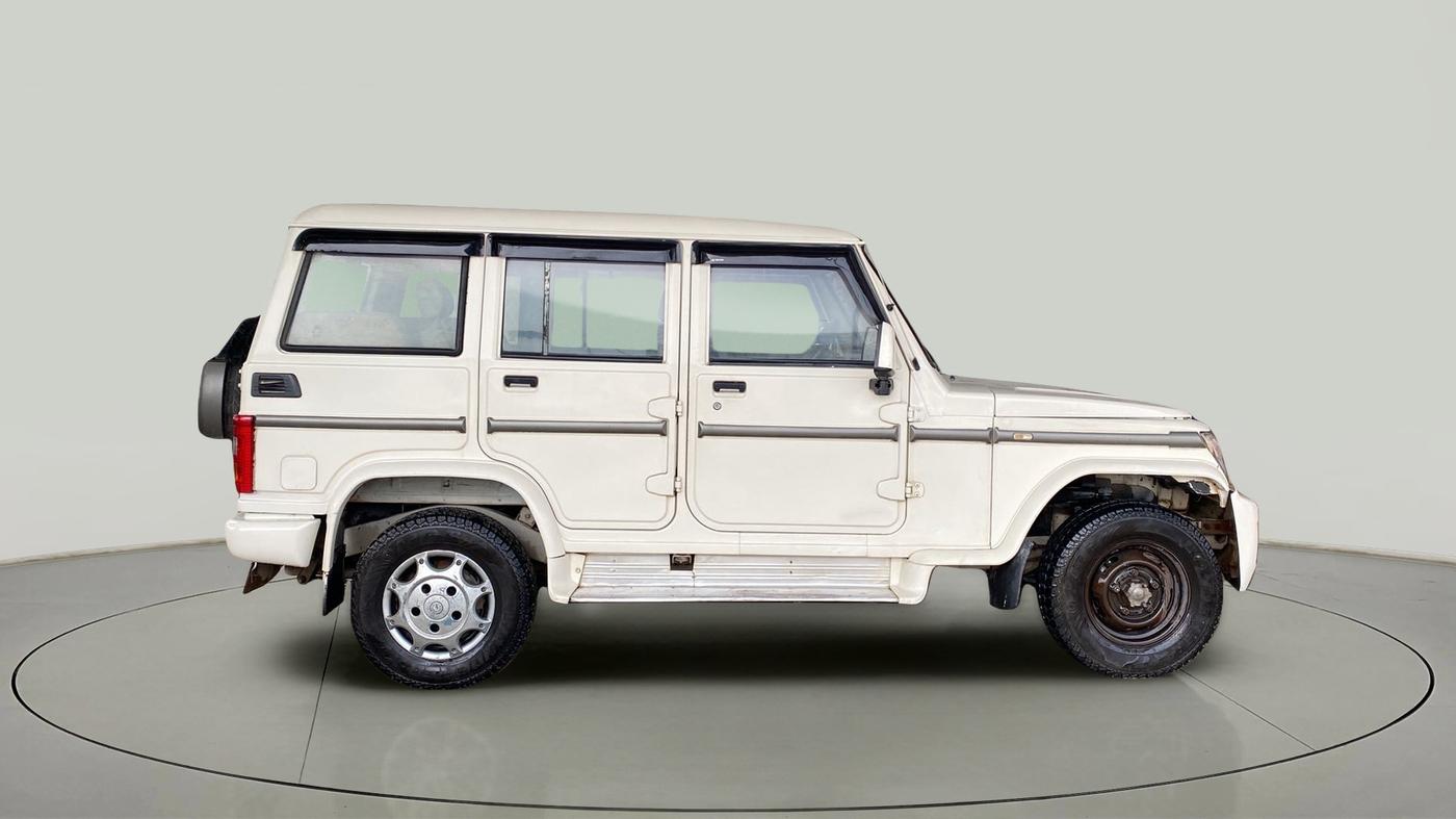 2012 Mahindra Bolero SLX BS IV, Diesel, Manual, 69,648 km, Right Side View
