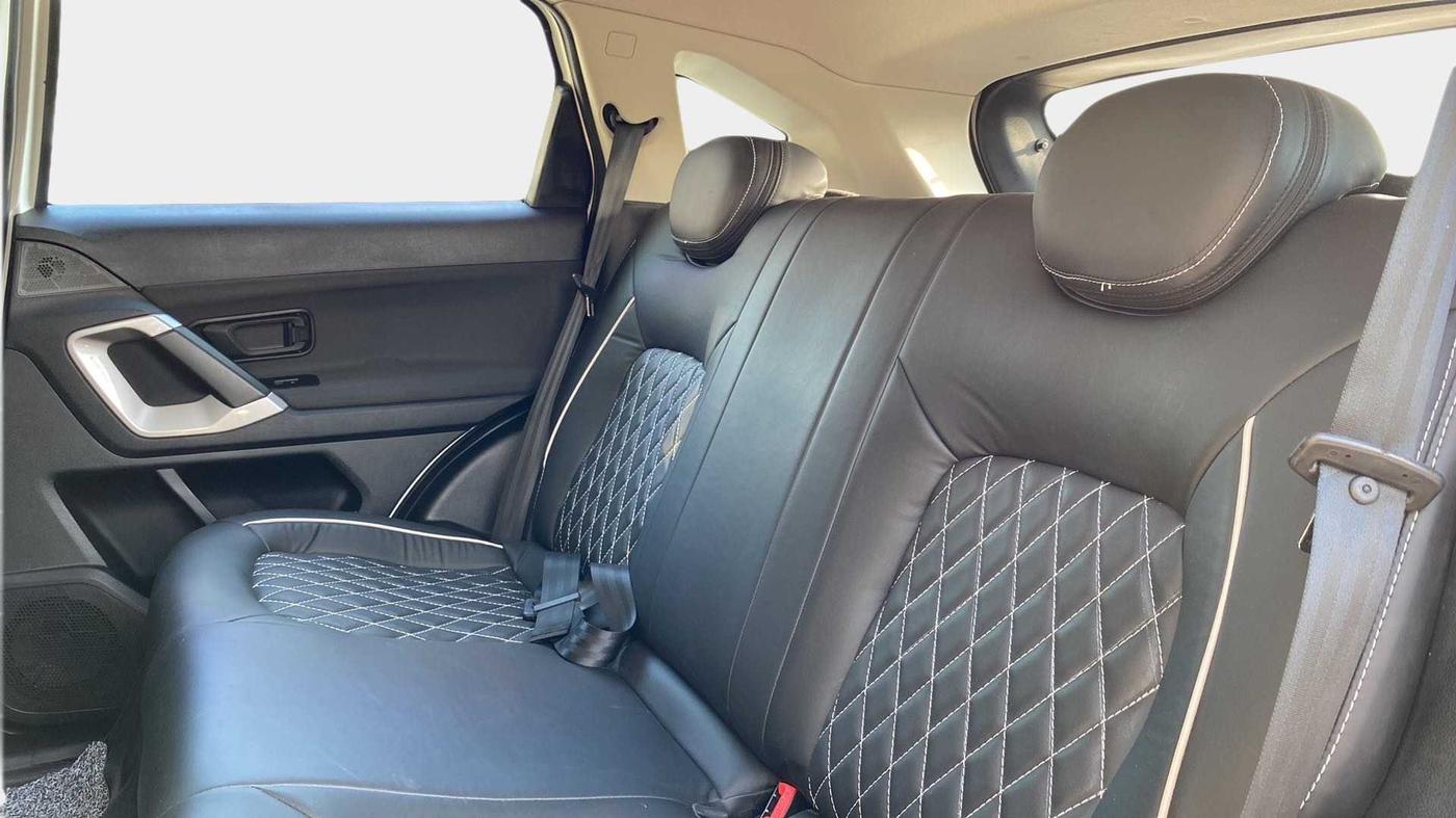 2022 Tata Harrier XM 2.0L KRYOTEC, Diesel, Manual, 6,813 km, Right Side Rear Door Cabin