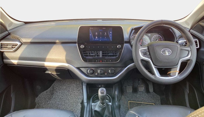2022 Tata Harrier XM 2.0L KRYOTEC, Diesel, Manual, 6,813 km, Dashboard