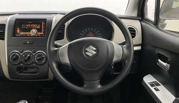 2013 Maruti Wagon R 1.0 LXI, Petrol, Manual, 39,363 km, Steering Wheel Close Up