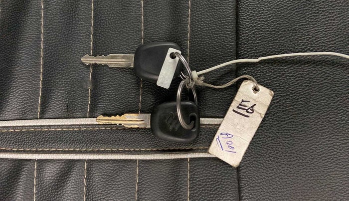 2019 Maruti Alto K10 VXI, Petrol, Manual, 39,914 km, Key Close Up