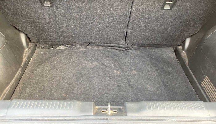 2018 Maruti Swift ZXI AMT, Petrol, Automatic, 62,437 km, Boot Inside