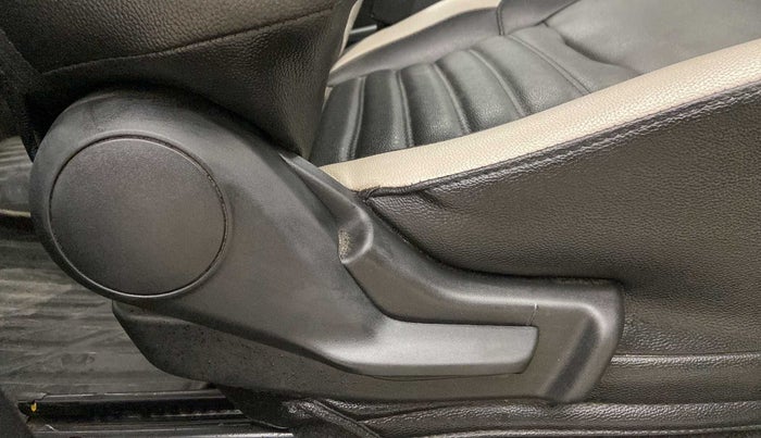 2019 Maruti IGNIS DELTA 1.2, Petrol, Manual, 16,179 km, Driver Side Adjustment Panel
