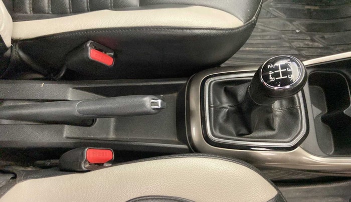 2019 Maruti IGNIS DELTA 1.2, Petrol, Manual, 16,179 km, Gear Lever