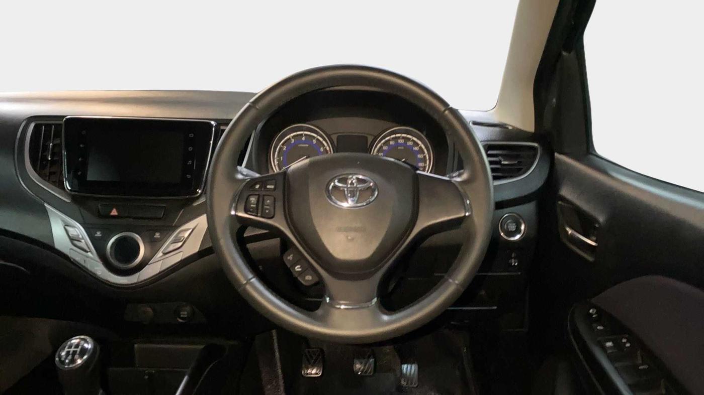 2020 Toyota Glanza V, Petrol, Manual, 22,035 km, Steering Wheel Close Up