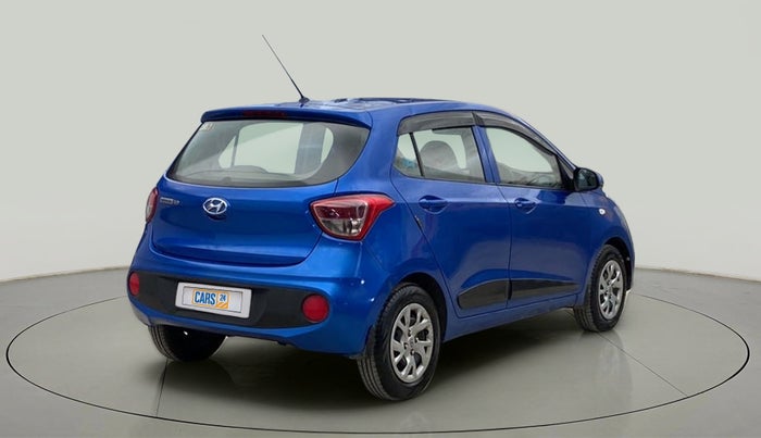 2018 Hyundai Grand i10 MAGNA 1.2 KAPPA VTVT, Petrol, Manual, 41,482 km, Right Back Diagonal