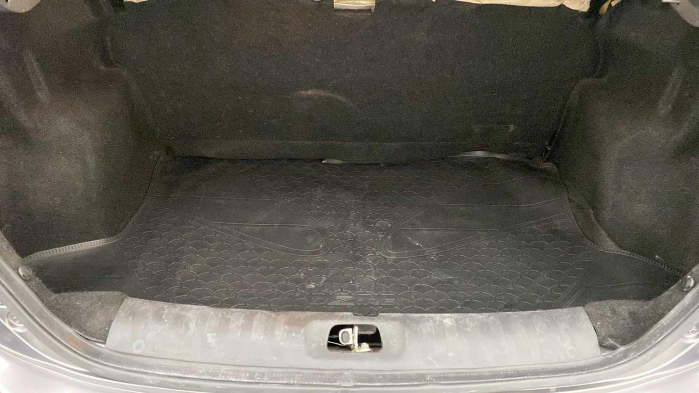 2014 Maruti Swift Dzire VDI, Diesel, Manual, 86,954 km, Boot Inside