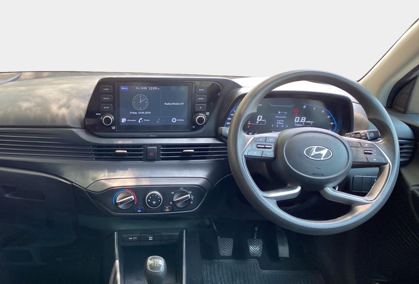 2021 Hyundai NEW I20 SPORTZ 1.2 MT, Petrol, Manual, 27,187 km, Steering Wheel Close Up
