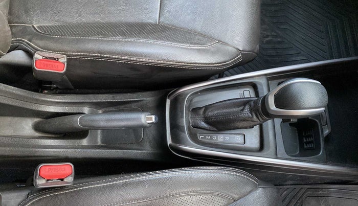2019 Maruti XL6 ALPHA AT, Petrol, Automatic, 60,292 km, Gear Lever