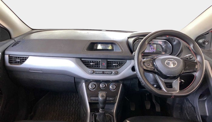 2022 Tata NEXON XM SUNROOF PETROL, Petrol, Manual, 41,758 km, Dashboard