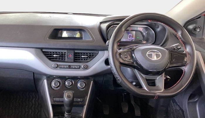 2022 Tata NEXON XM SUNROOF PETROL, Petrol, Manual, 41,758 km, Steering Wheel Close Up