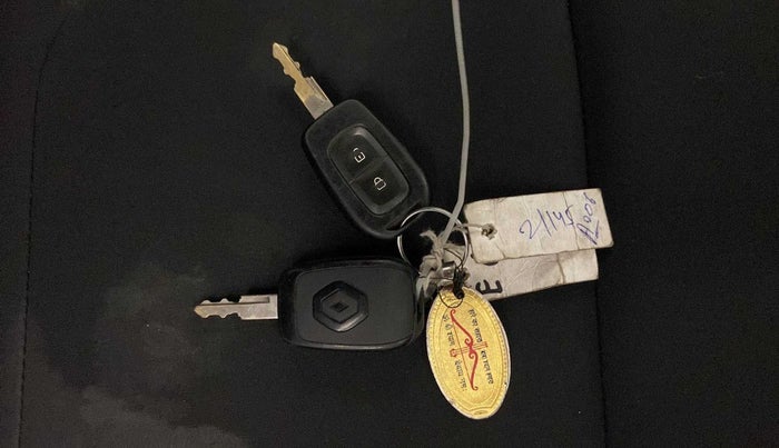 2021 Renault Kwid RXL, Petrol, Manual, 51,750 km, Key Close Up