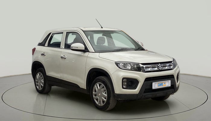 2021 Maruti Vitara Brezza LXI, Petrol, Manual, 24,672 km, Right Front Diagonal