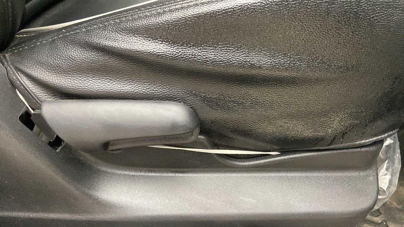 2021 Maruti Vitara Brezza LXI, Petrol, Manual, 24,672 km, Driver Side Adjustment Panel