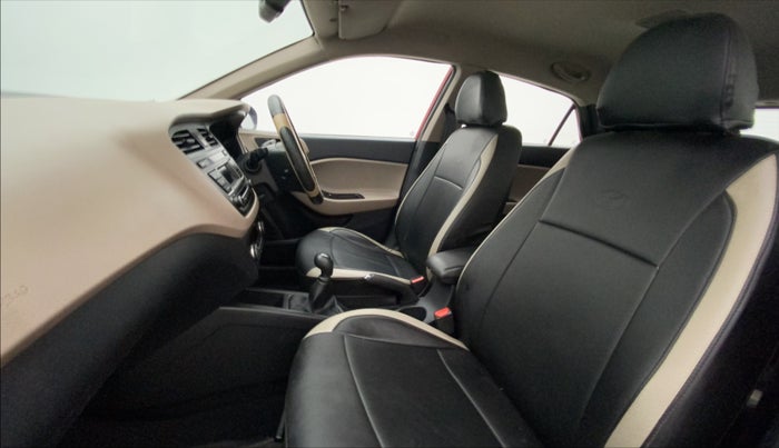 2016 Hyundai Elite i20 SPORTZ 1.2, Petrol, Manual, 34,864 km, Right Side Front Door Cabin