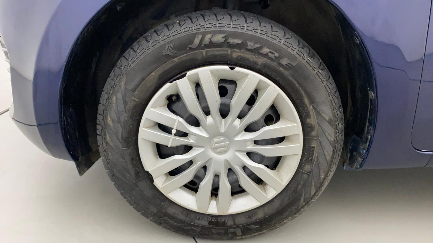 2022 Maruti Swift VXI, Petrol, Manual, 40,391 km, Left Front Wheel