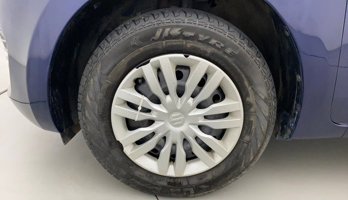 2022 Maruti Swift VXI, Petrol, Manual, 40,391 km, Left Front Wheel