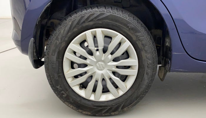 2022 Maruti Swift VXI, Petrol, Manual, 40,391 km, Right Rear Wheel