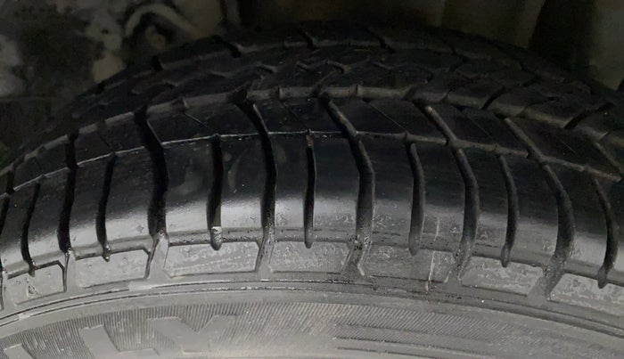 2017 Tata Tiago XZ PETROL, Petrol, Manual, 38,722 km, Left Rear Tyre Tread