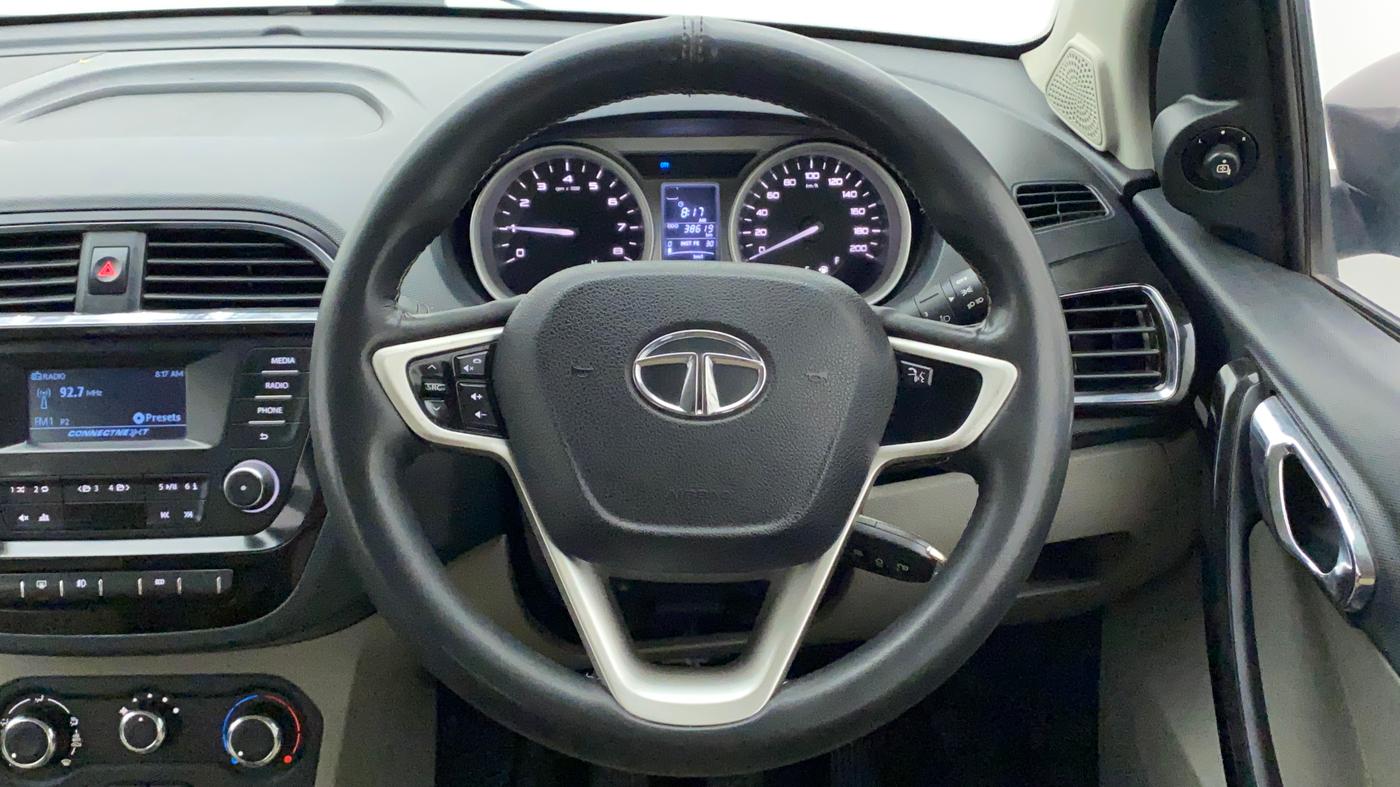 2017 Tata Tiago XZ PETROL, Petrol, Manual, 38,722 km, Steering Wheel Close Up